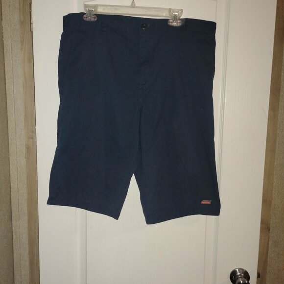 Navy Blue size 38 waist Dickies shorts - Picture 1 of 5
